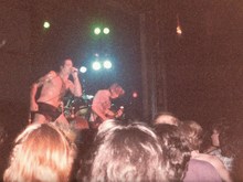 Black Flag / Sisters of Mercy on Aug 9, 1984 [434-small]