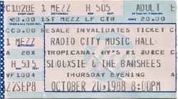 Siouxsie and the Banshees on Oct 20, 1988 [767-small]