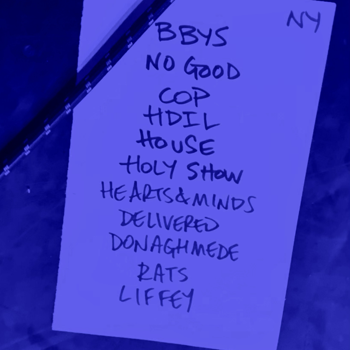 Apr 14, 2022 Pillow Queens / Deanna Petcoff at Mercury Lounge New York