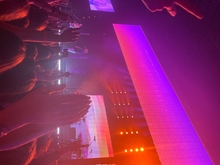 5 Seconds of Summer on Apr 15, 2022 [134-small]