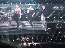 Kelly Clarkson / Kelsea Ballerini / Brynn Cartelli on Mar 21, 2019 [220-small]