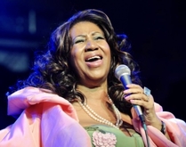 Aretha Franklin on Apr 16, 2008 [293-small]