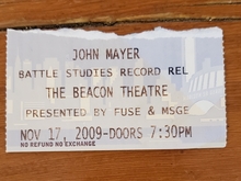 John Mayer on Nov 17, 2009 [322-small]