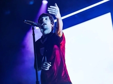 Louis Tomlinson / Only The Poets on Apr 16, 2022 [506-small]