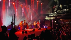 Billy Strings on Apr 15, 2022 [607-small]