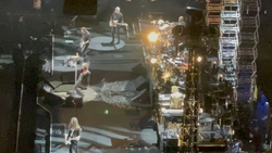 Bon Jovi / Pioneer Salesman on Apr 21, 2022 [749-small]