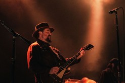 Drive-By Truckers / Lucinda Williams on Feb 1, 2019 [872-small]
