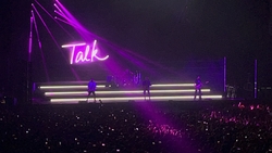 Take my hand tour on Apr 22, 2022 [145-small]
