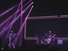5 Seconds of Summer / Hinds on Apr 23, 2022 [437-small]