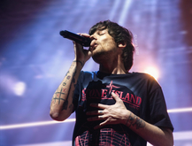 Louis Tomlinson / Only The Poets on Apr 11, 2022 [629-small]