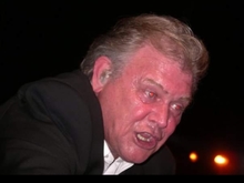 John Farnham on Sep 27, 2019 [776-small]