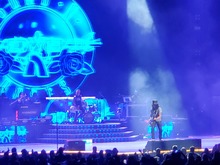 Guns N' Roses on Oct 29, 2019 [365-small]