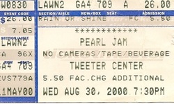 Pearl Jam on Aug 30, 2000 [441-small]