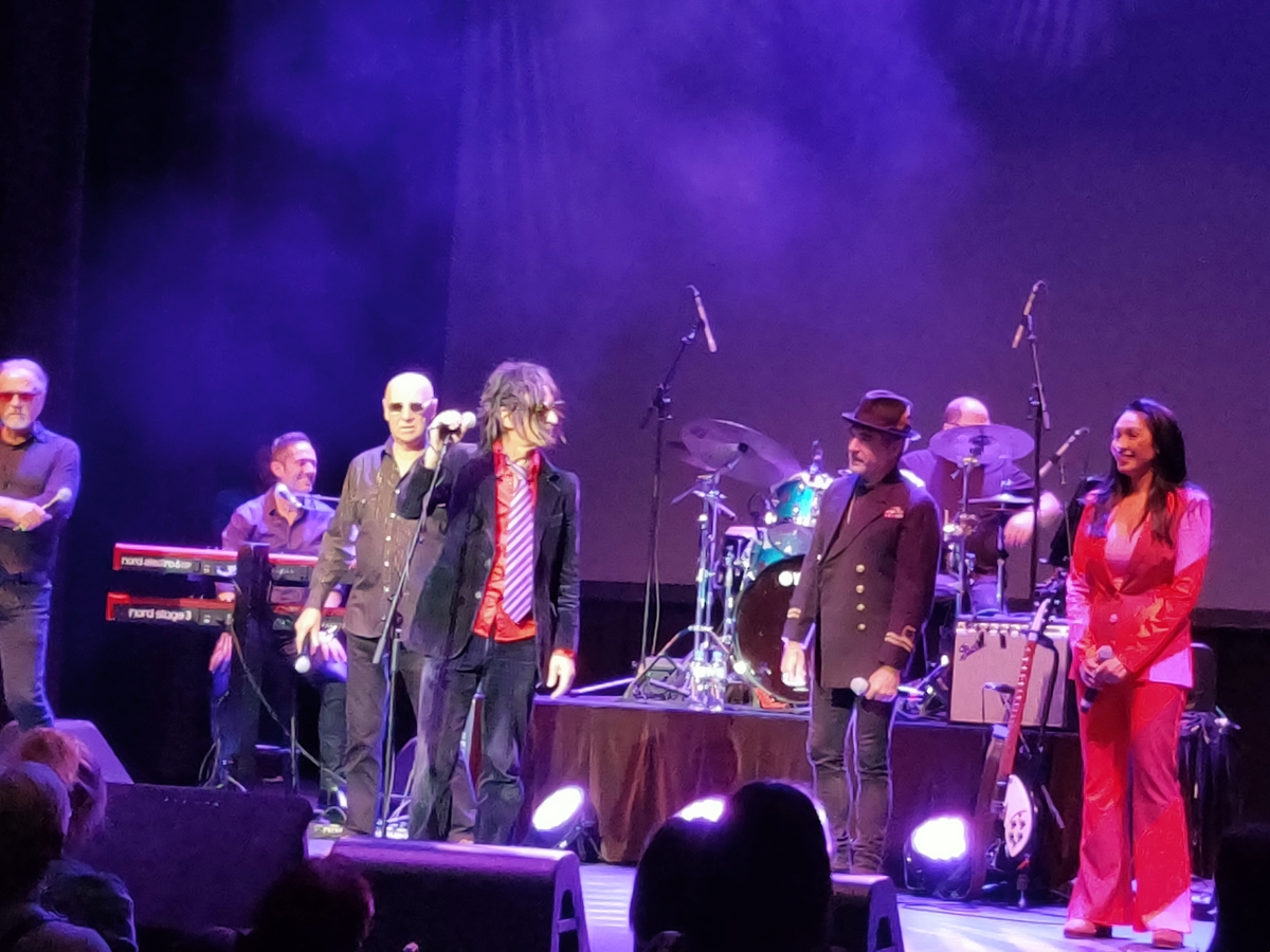 Jack Jones Concert & Tour History (Updated for 2024) Concert Archives