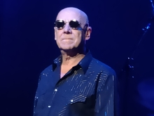 Jack Jones / Steve Balbi / Russell Morris / Steve Kilbey / robyn loau / jak housden on Apr 30, 2022 [847-small]