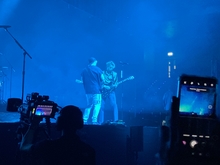 5 Seconds of Summer / Hinds on Apr 29, 2022 [931-small]