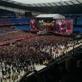 One Direction / 5 Seconds of Summer on May 31, 2014 [206-small]