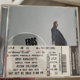 Eros Ramazzotti on Oct 1, 2016 [686-small]