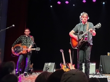 Hayes Carll on Apr 23, 2022 [811-small]