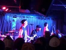 The Bouncing Souls / Keep Flying / RRRIOT! on Apr 29, 2022 [020-small]