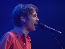 Franz Ferdinand on Dec 12, 2005 [220-small]