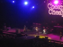 The Choirboys / Def Leppard / Cheap Trick on Nov 3, 2008 [646-small]