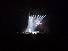 Sam Fender / Heidi Curtis / Eelke on May 5, 2022 [718-small]