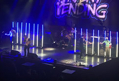 Bowling For Soup / Patent Pending / Not Ur Girlfrenz on Nov 27, 2018 [986-small]