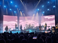 OneRepublic / Dan Caplen on Apr 19, 2022 [367-small]
