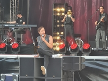 Max Giesinger on Jul 17, 2021 [381-small]