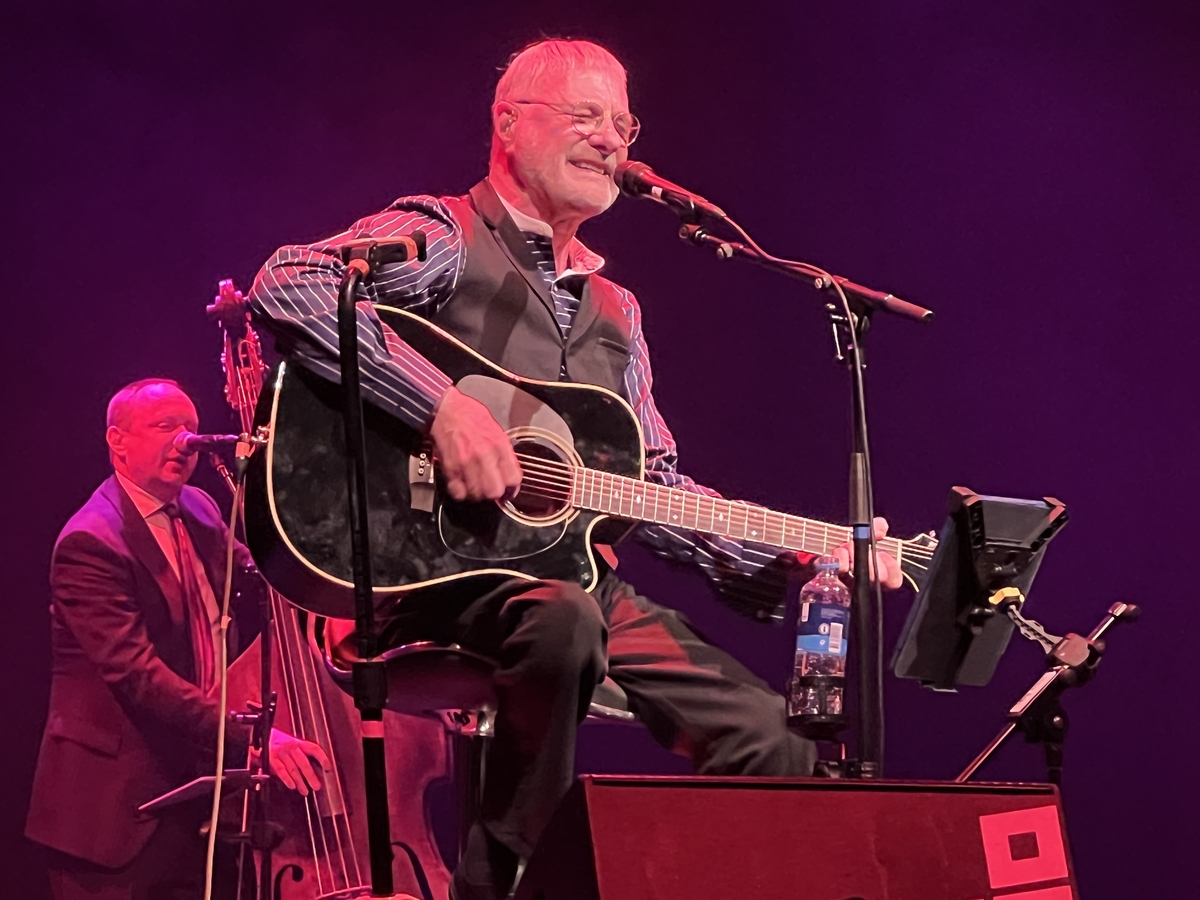 May 01, 2022 Steve Harley at 013 Tilburg, North Brabant, Netherlands