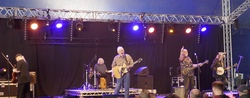 Fairport Convention / Focus / King King / Del Amitri on Apr 30, 2022 [708-small]