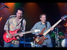 Steve Lukather / Toto on May 19, 2006 [946-small]