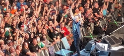 Pearl Jam / Pluralone on May 12, 2022 [461-small]