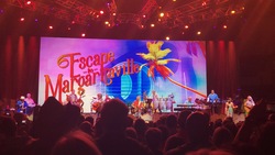 Caroline Jones / Jimmy Buffett And The Coral Reefer Band on Apr 6, 2018 [055-small]