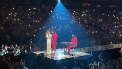 Harry Styles / Jenny Lewis on Sep 11, 2021 [581-small]