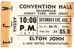 Elton John on Aug 28, 1971 [612-small]