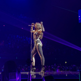 Dua Lipa / Griff on May 17, 2022 [352-small]