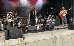 Whiskey Myers / Shane Smith And The Saints / Goodbye June on May 19, 2022 [085-small]