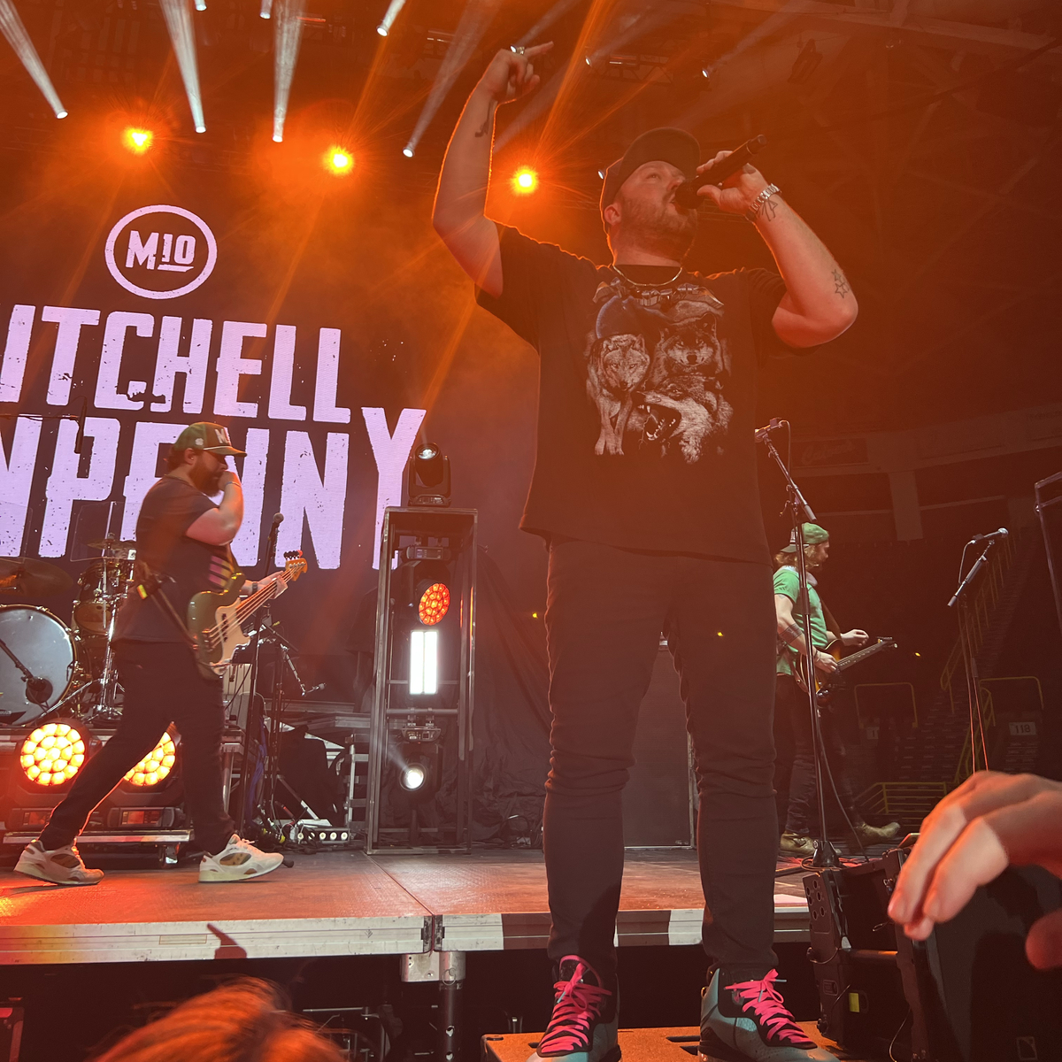 chris young mitchell tenpenny tour