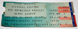 Alice Cooper / Frehley's Comet / Faster Pussycat on Nov 20, 1987 [032-small]