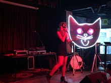 MC Lars / Froggy Fresh / Purr Purr Purr with DJ Scratching Post on Jun 9, 2017 [198-small]