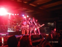 Bowling For Soup on Dec 19, 2009 [595-small]