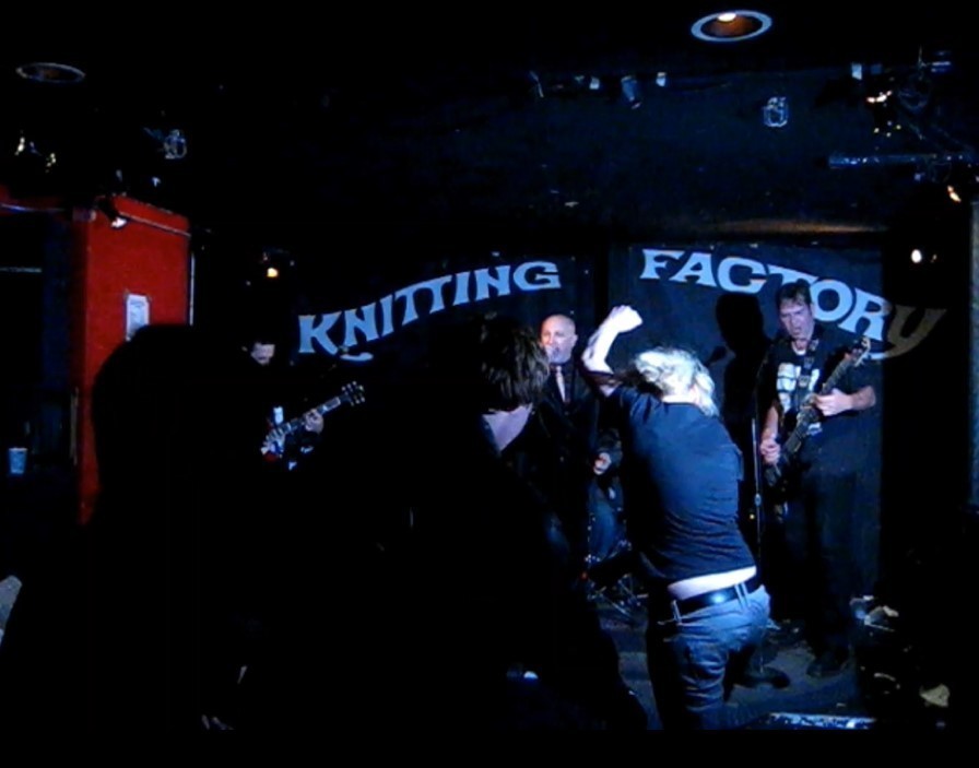 Knitting factory concerts outlet