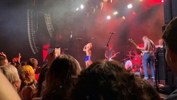 Amyl and the Sniffers / Upchuck / C.O.F.F.I.N. (AUS) on May 19, 2022 [702-small]
