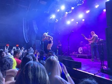 Amyl and the Sniffers / UPCHUCK / C.O.F.F.I.N on May 19, 2022 [718-small]