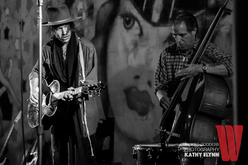 Special appearance by Jakob Dylan, Butch Walker / The Dove & the Wolf on Jun 17, 2015 [131-small]