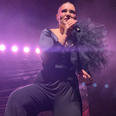 Jessie Ware / Jodie Harsh on May 29, 2022 [100-small]
