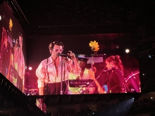 Harry Styles / Jenny Lewis on Oct 14, 2021 [443-small]