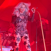 Kesha / Betty Who on Sep 9, 2021 [445-small]